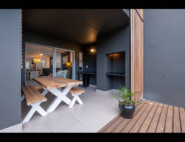 2 BEDROOM APARTMENT TO LET IN SIMBITHI ECO ESTATE